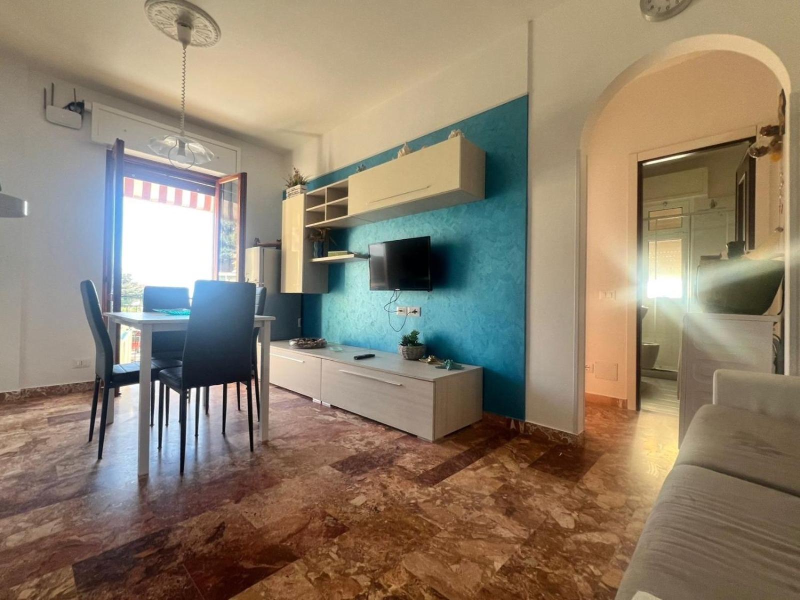 Apartment Aurora & Nicole Ideal Per Biker Con Terazza Vista Mare Parcheggio E Wi-Fi Gratuiti ピエトラ・リーグレ エクステリア 写真