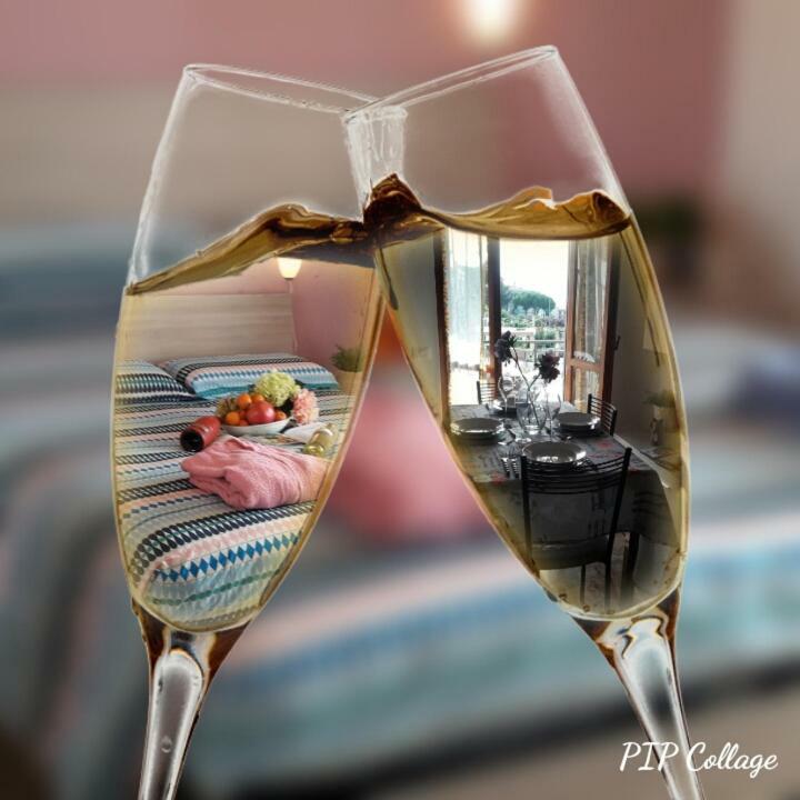 Apartment Aurora & Nicole Ideal Per Biker Con Terazza Vista Mare Parcheggio E Wi-Fi Gratuiti ピエトラ・リーグレ エクステリア 写真